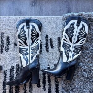 Steve Madden KAZ Boots